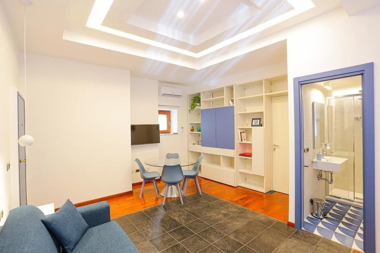 Apartment Ersilia Chiaia Suite Naples Italy