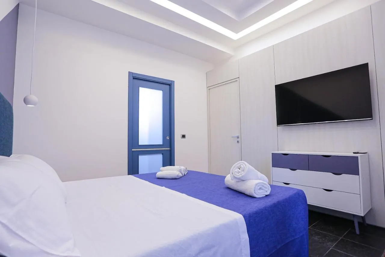 Ersilia Chiaia Suite Naples Apartment