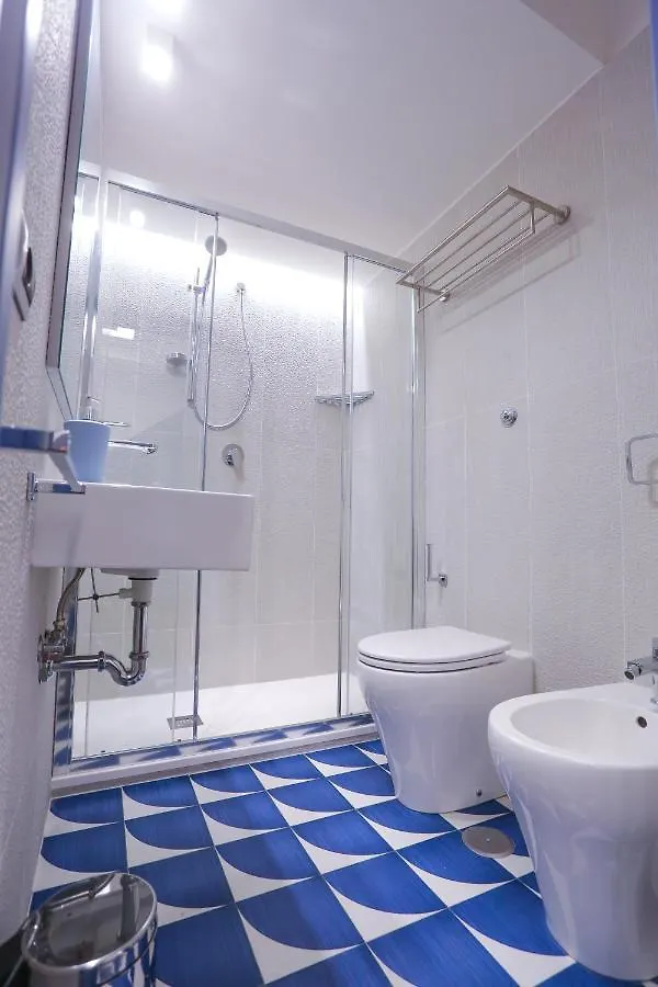 Apartment Ersilia Chiaia Suite Naples Italy